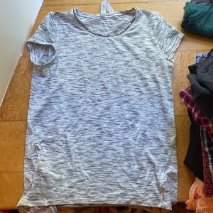 Lululemon top